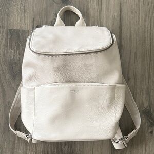Matt & Nat classic vegan Leather Backpack